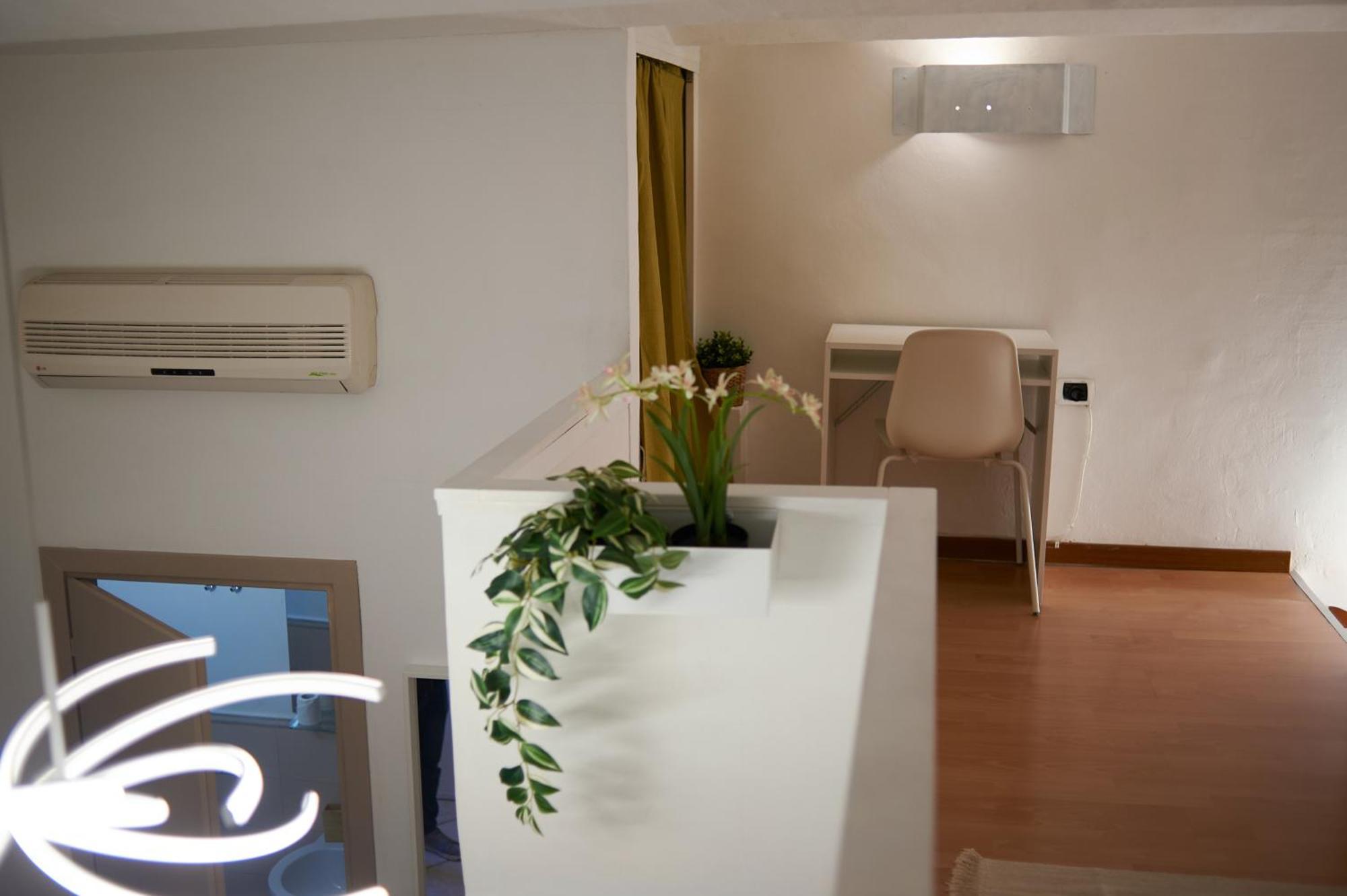 Isola Brera Duomo - Antica Atmosfera - Lovable Cozy Apartment Milan Luaran gambar